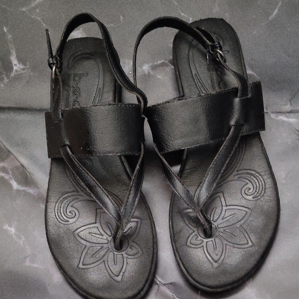 b.o.c. Black Floral Sandals